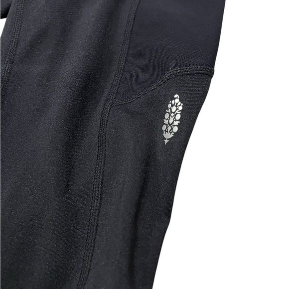 Free People Movement Black leggings with lime green trim at waistband size XS - Picture 3 of 5